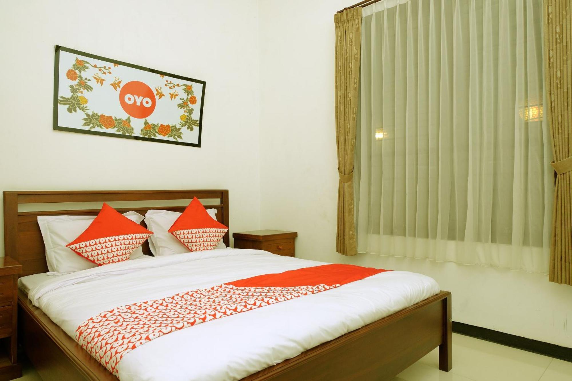 Oyo 350 D' Maktab Homestay Syariah Malang Esterno foto