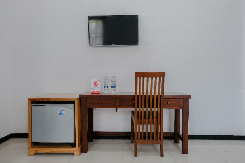 Oyo 350 D' Maktab Homestay Syariah Malang Esterno foto